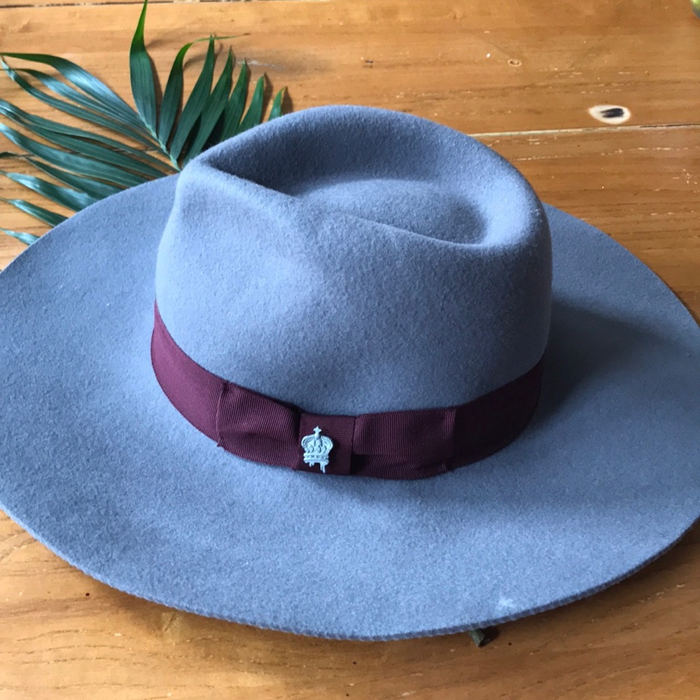 ***Host Pick*** Vintage Floppy Wool Hat